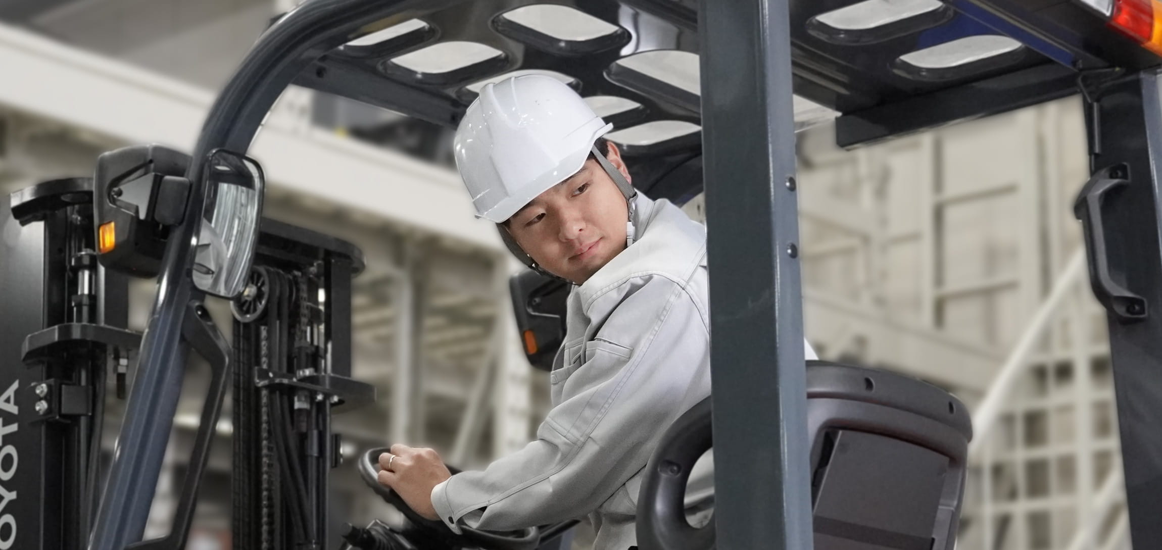 古西電機は東京、大阪、茨城に拠点を持っています